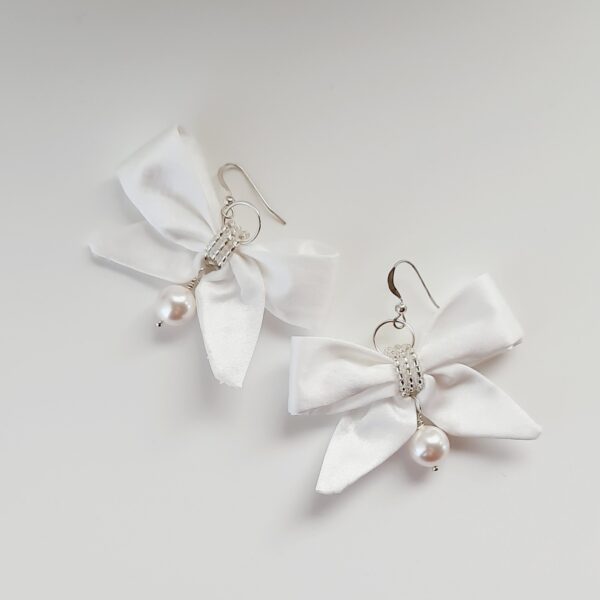 orecchini fiocchi in seta