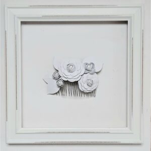 pettinino sposa con camelie