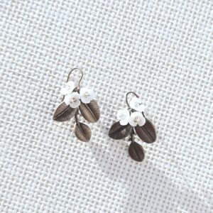 orecchini foglie bronzo anticato
