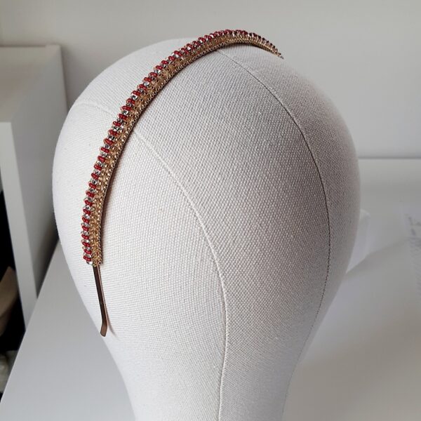 LBL_cap_054_cerchietto-ricamato-con-strass-perline_embroidered-hairband-with-strass-beads_07