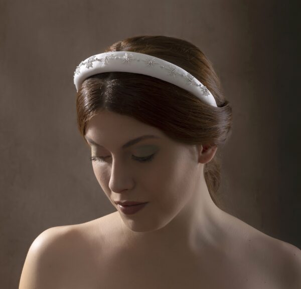 cerchietto ricamato stelle cristalli