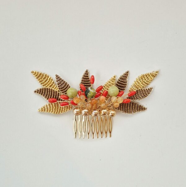 LBL_cap_100_fermaglio-oro-corallo-rosso-red-coral_and-semi-precious-stones-golden-comb.03