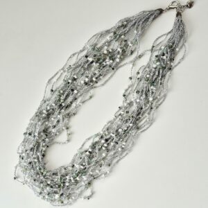 collana multifilo pietre dure